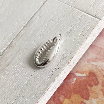 Cowrie Shell Charm Sterling Silver (CCH55S)