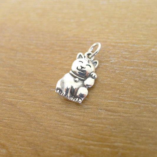 Lucky Cat Charm Sterling Silver Maneki Neko Japanese Japan Jewelry Kitty Good Luck