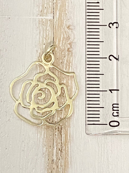 Rose Charm Large Gold